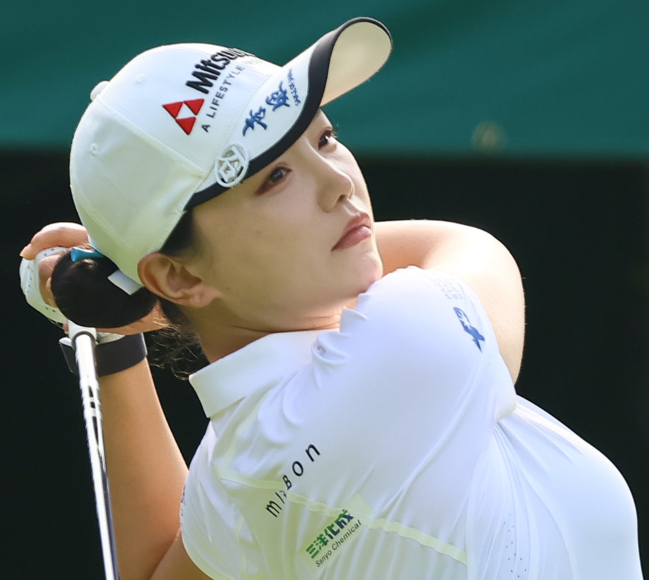 🎉老爸有俩美女儿,羡慕哭了!