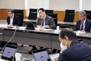 🔥小学老师救命！中学部活改革，国家有妙招！ 封面