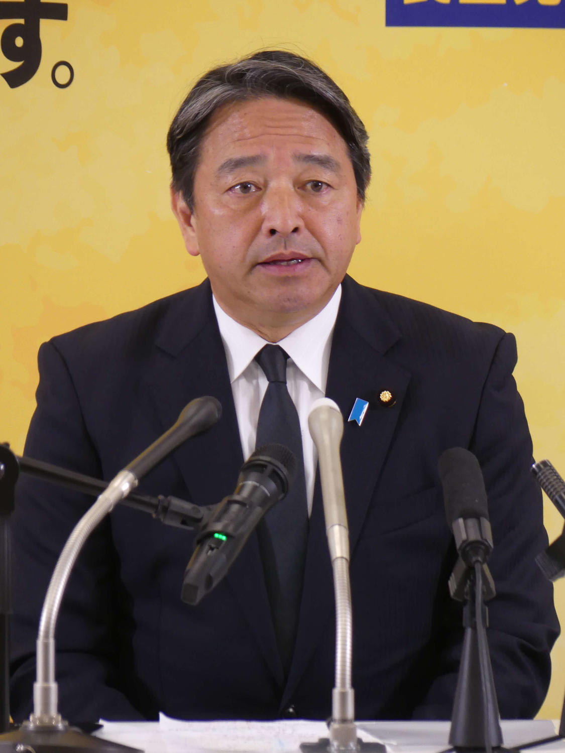 🔥大方！政客竟说功劳大家有？油价降了，真有惊喜！