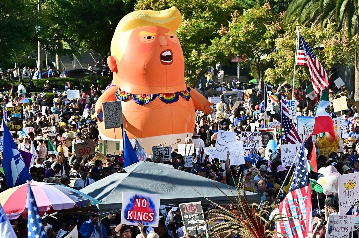 💥美国集会后：垃圾清空！和特朗普那叫一个样！