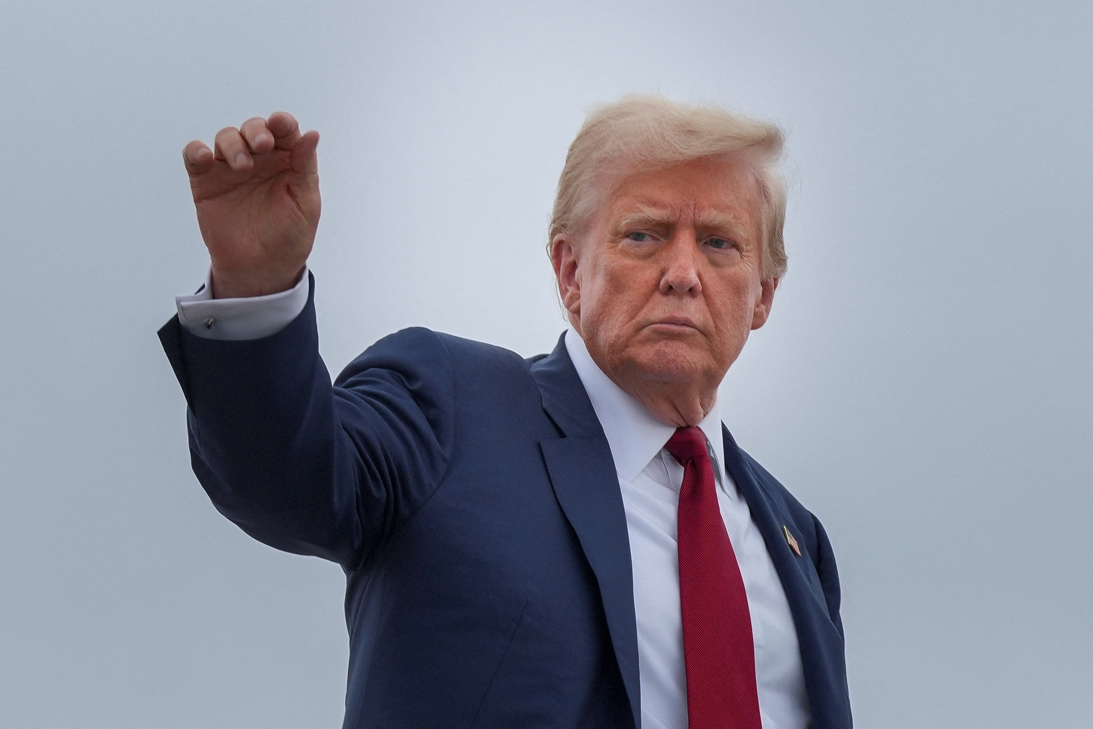 💥特朗普亚洲行：想跟中国“搞点名堂”？