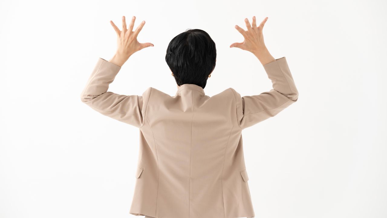 🚨妈!养老院突发状况,55岁女儿赶到后惊呆了!