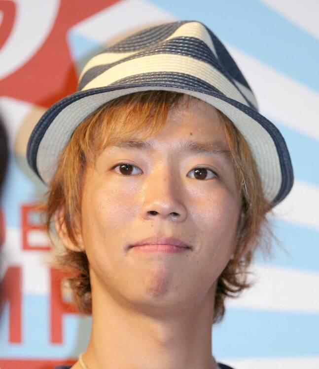 👶糟了！他为哭闹娃道歉，评论惹争议！