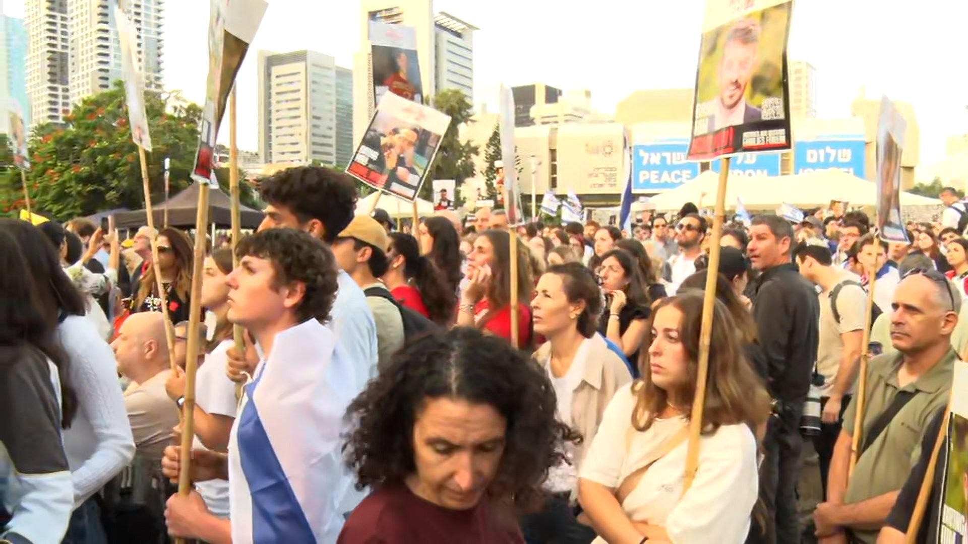 🚨尘封的希望！加沙人质获释，20人重见天日！