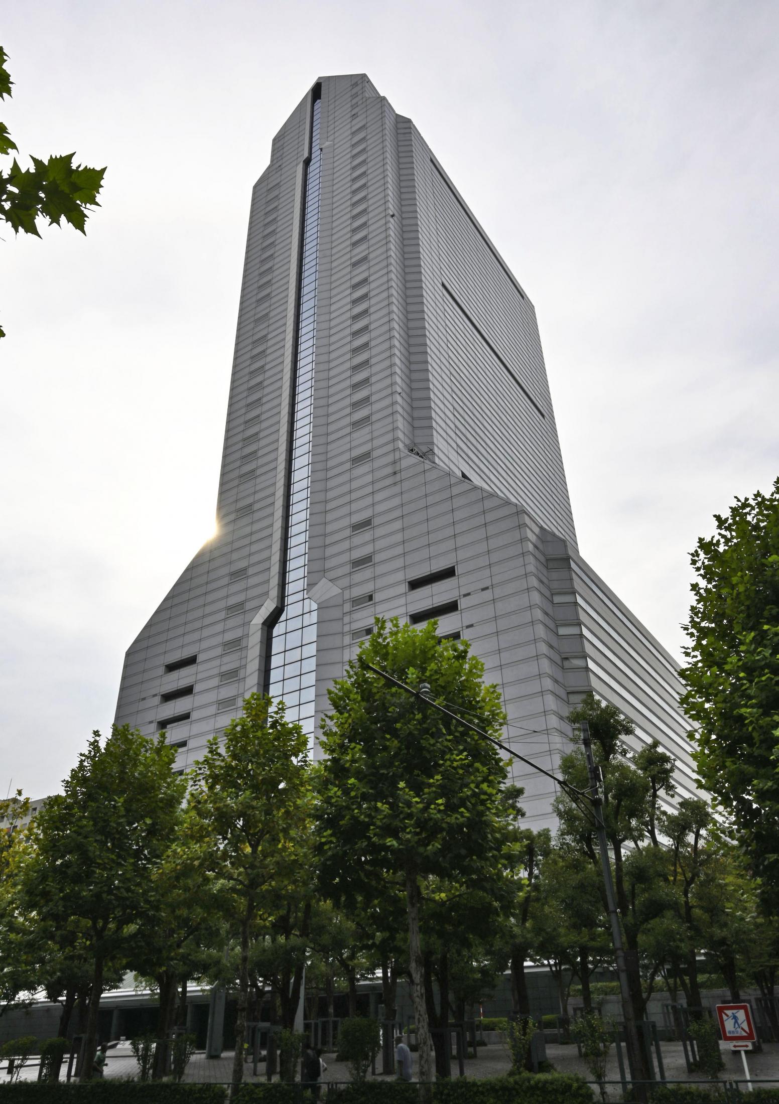 🚨俄竟用咱家设备当武器?!北极海底惊现潜艇堡垒!