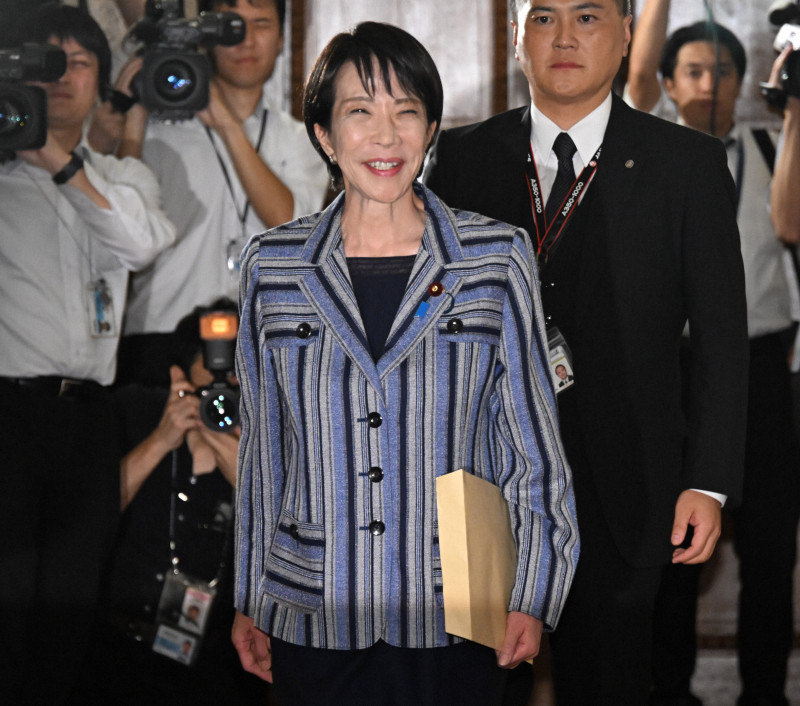 💥自民党让步！议员数量要减少啦！