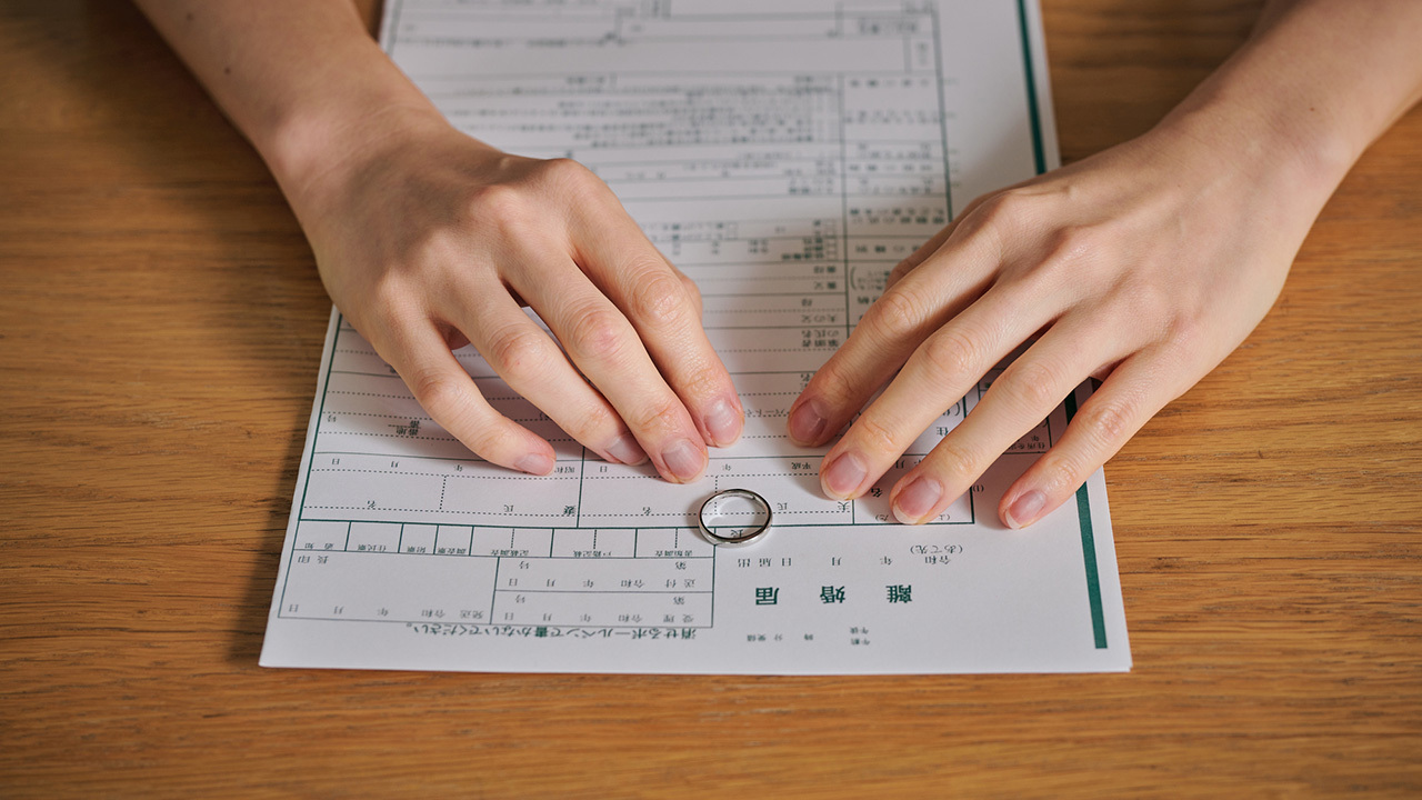 💔三年后…离婚?高薪丈夫的喜悦,妻子却说出了惊人约定!