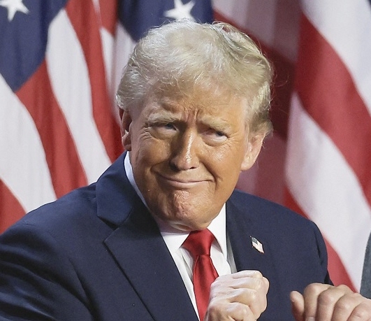 💥天呐！特朗普竟提前溜了？白宫回应笑翻网！