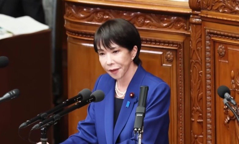 💥铁腕对华,温情待人?高市新政权的反差策略!