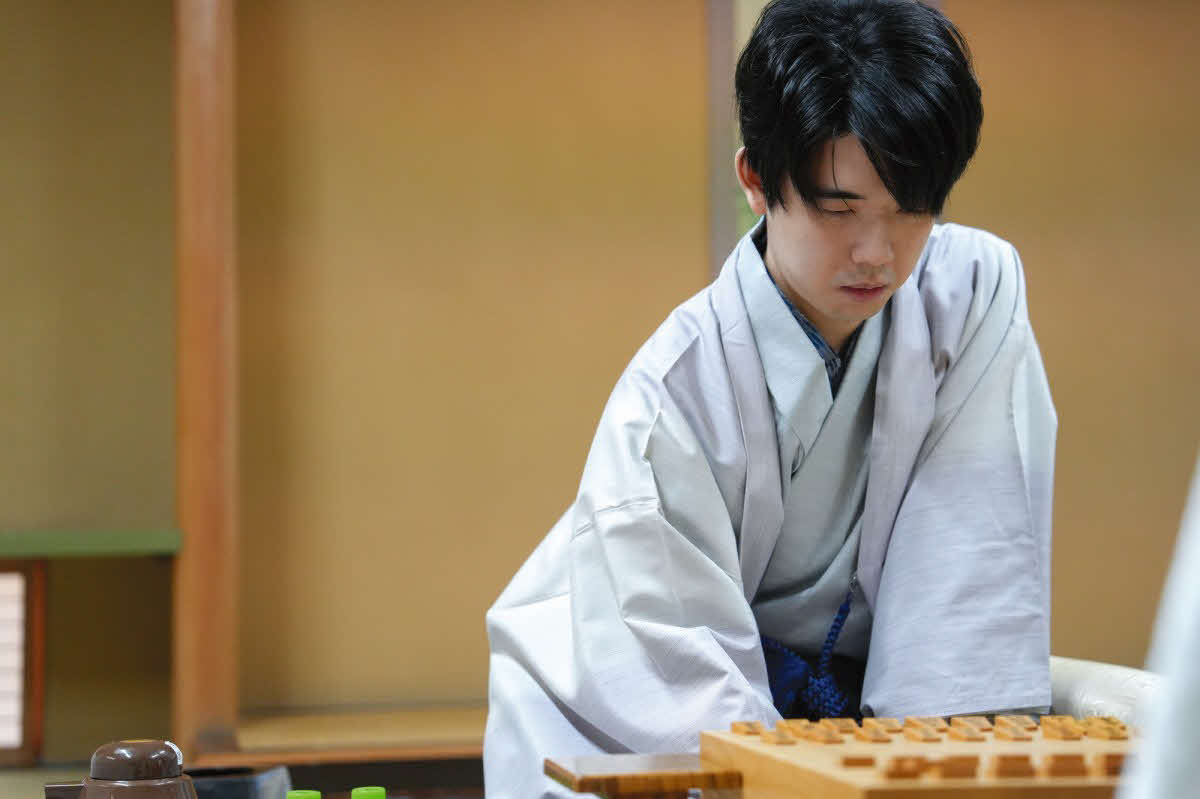 🔥藤井八冠失利！伊藤匠逆袭，棋王宝座易主！