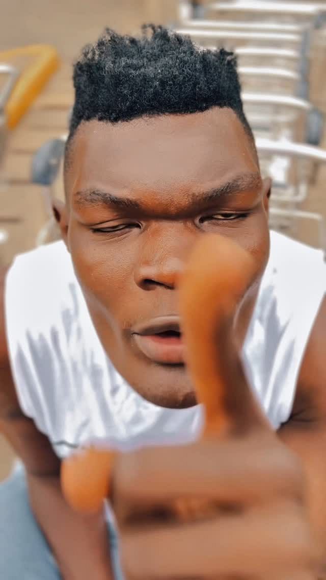 💥身高2米49！这位超人摔跤手竟是…肯尼亚英雄！