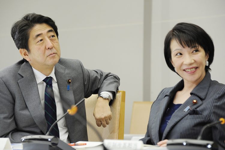 🚨安倍经济再现？小心！日元、国债、股市全崩盘！