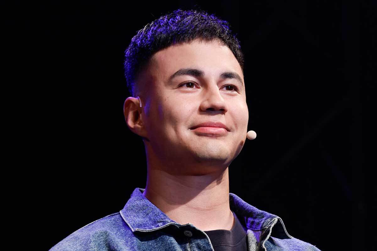 🔥2800万豪车闪亮登场！男人，就该这样！