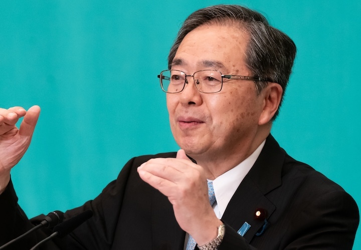 💥政坛惊魂!他为何“脱离”?真相背后暗藏玄机!