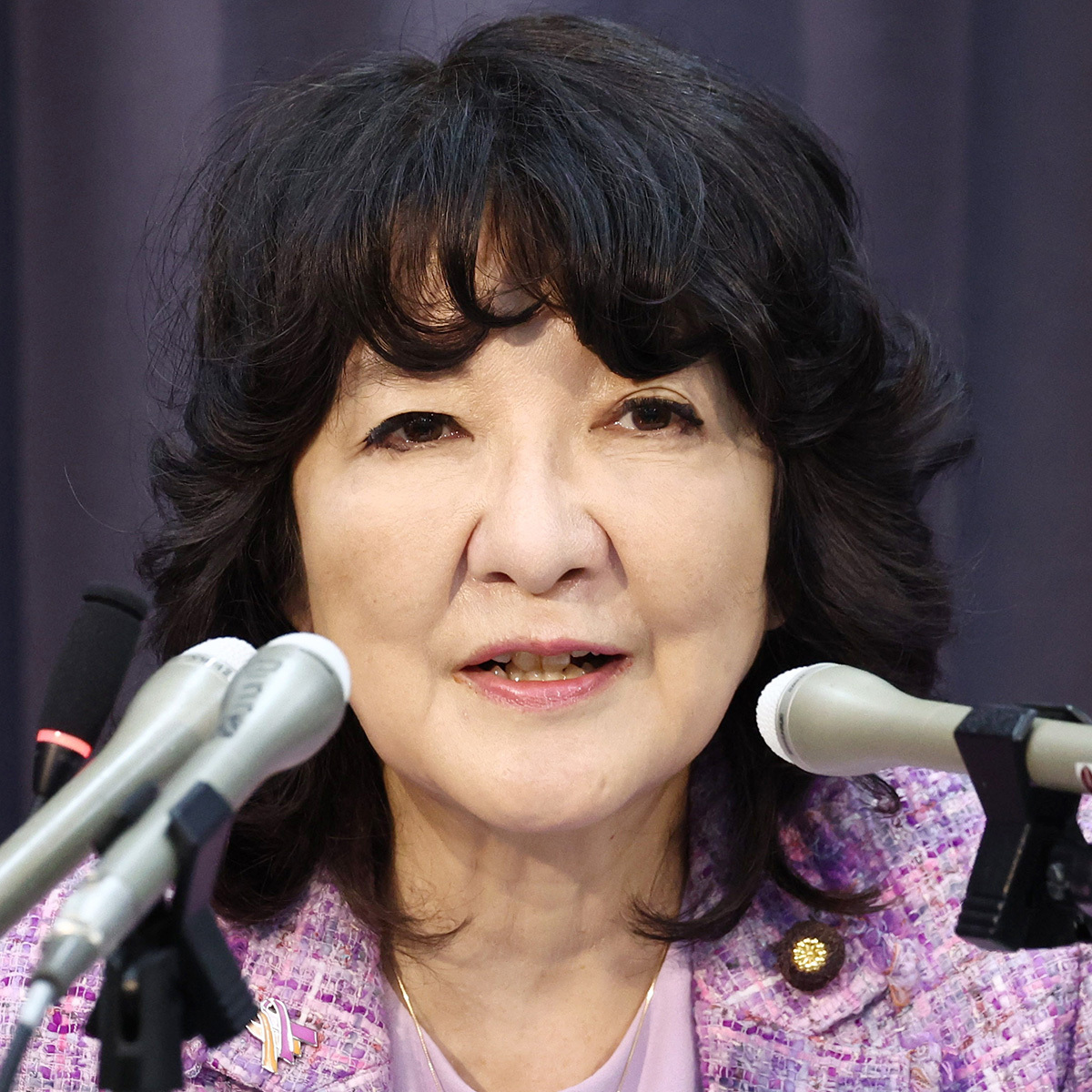 💥迟到痛哭！“问题制造者”竟有望当财政大臣？