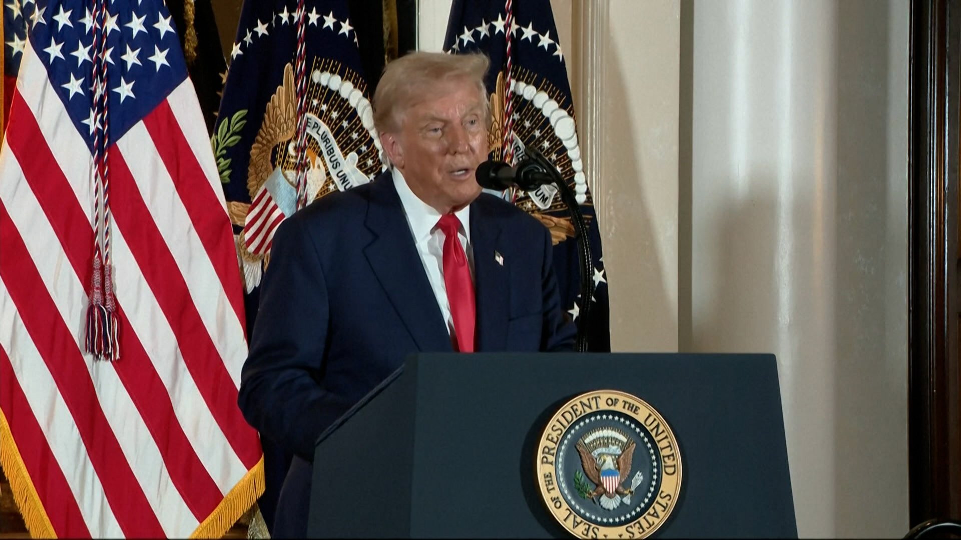 💥关税反转！美工厂狂飙，习特会即将登场！