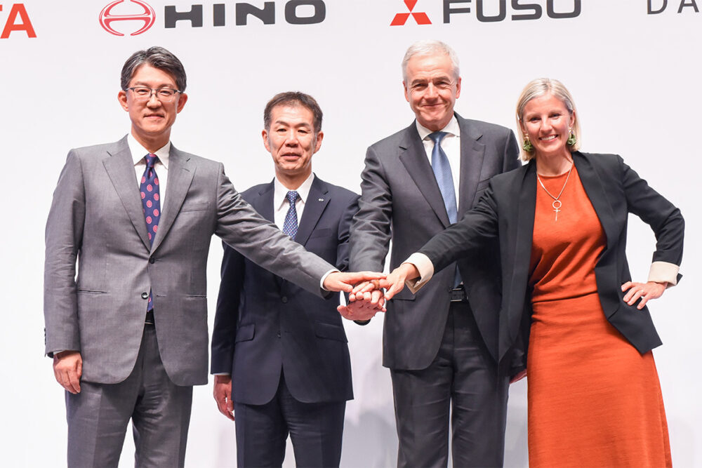 💥重磅!日野+三菱,新公司叫“ARCHION”?这名字…!