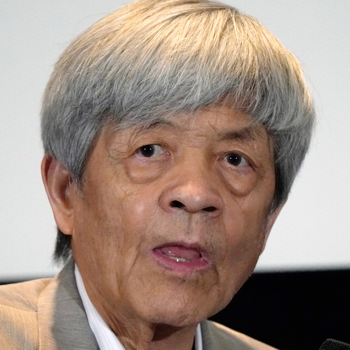 💥老将失言!“去死吧”引爆众怒,网友:太荒唐!