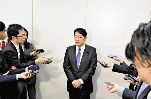 💥自民党：内斗外行，商界大佬说了算！