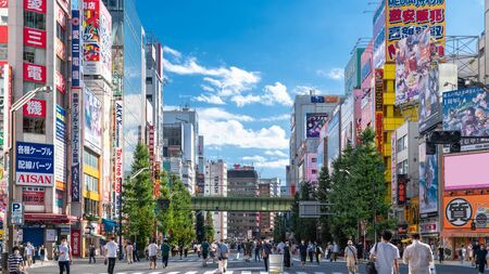 💥秋叶原变“中国城”？宅男圣地被中国文化席卷！