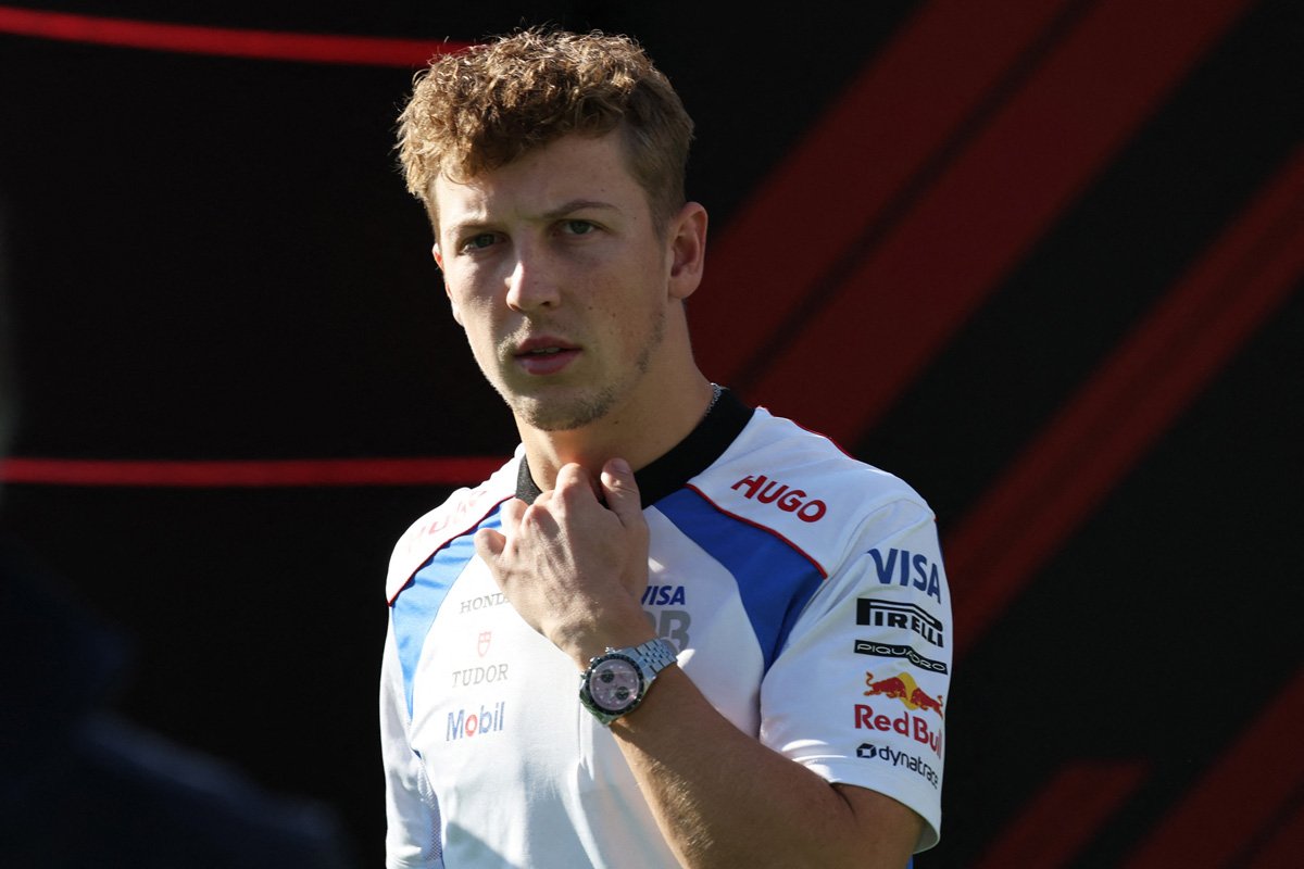 💥角田要走了？便利店“甩锅”引爆红牛内讧！