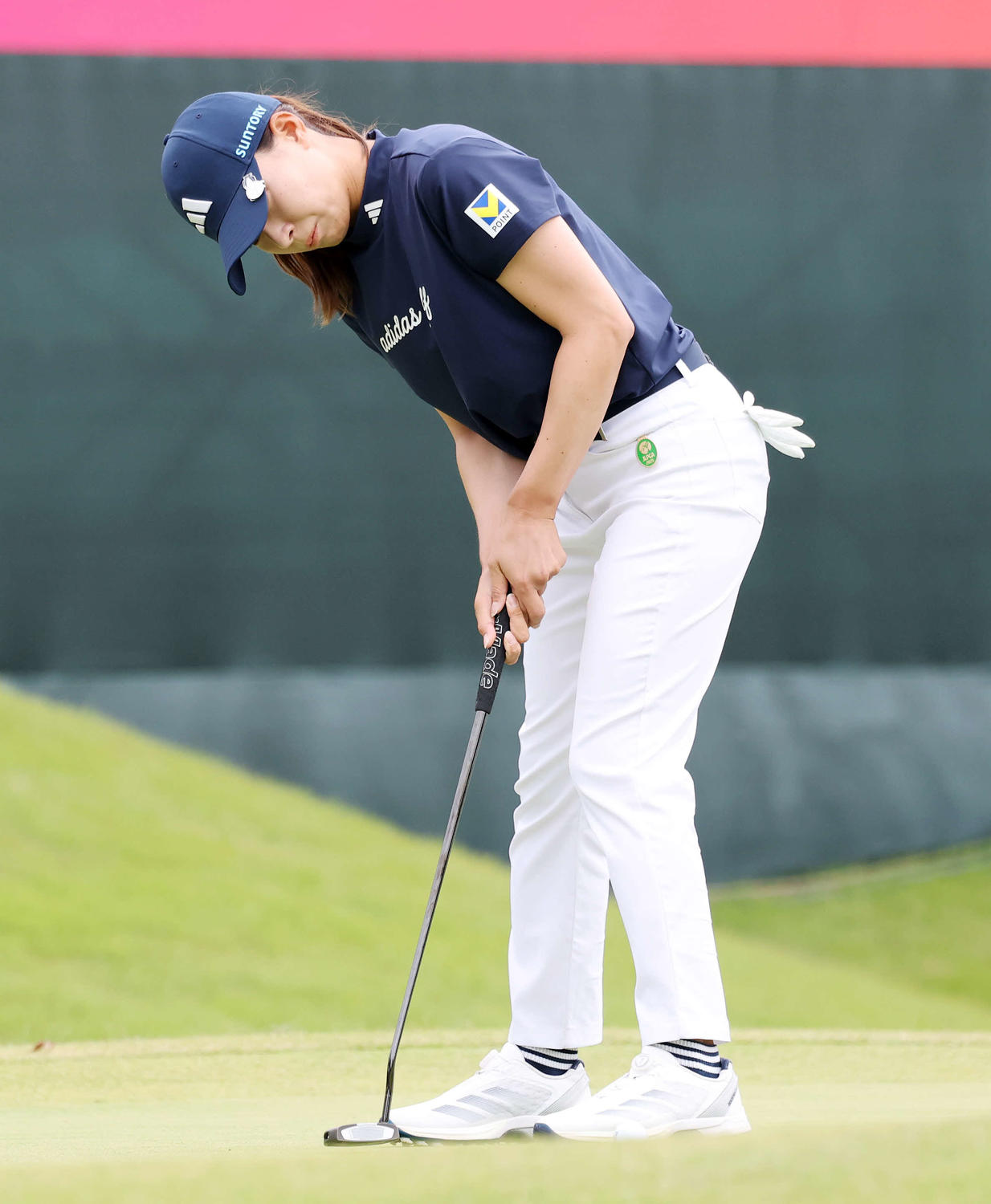 🔥跌宕起伏!日向子狂掉两杆,从领头羊到…