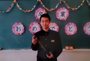 💡逆袭！8年逃课，考上东大，人生竟如此“普通”！ 封面