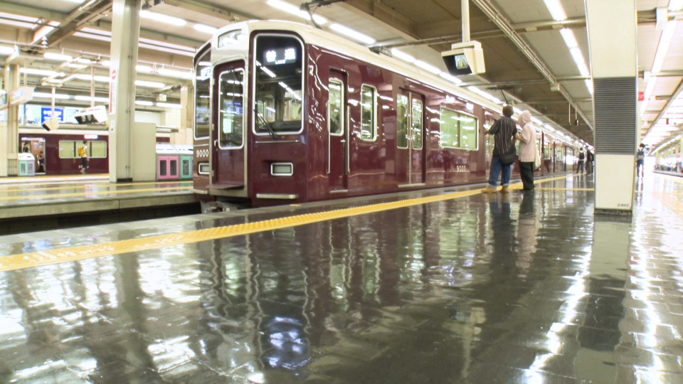 🚂 大阪铁路奇妙物语：梅田地板、地铁空调、温柔近铁…