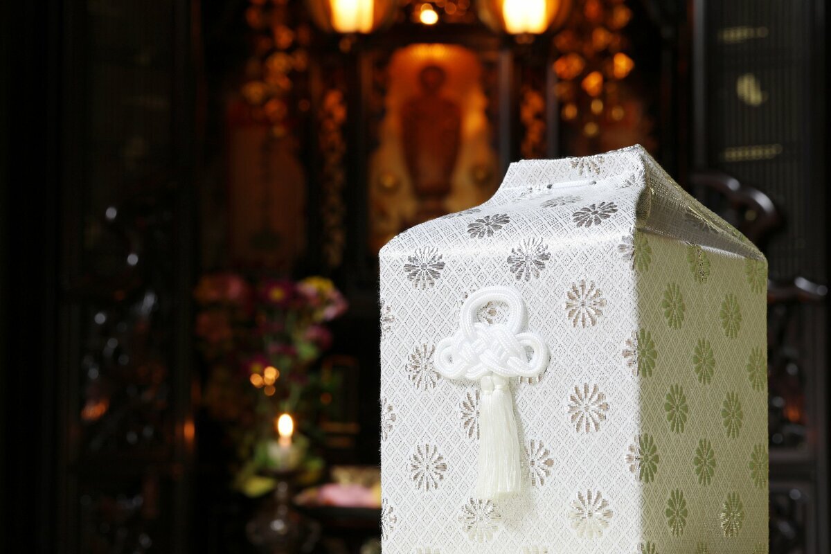 🔥东京火葬费暴涨！9万日元？背后真相太惊人！