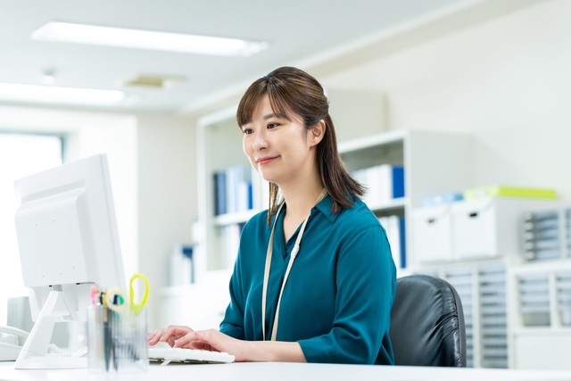 💥前公司高管沦落成派遣?真相扎心了!