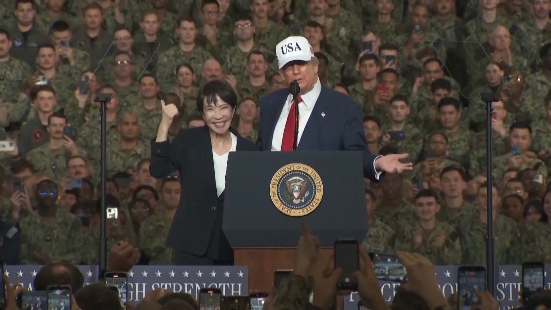 💥特朗普突袭横须贺基地！