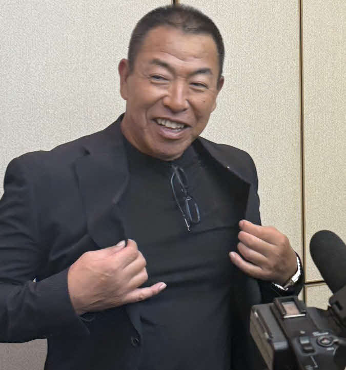 🔥谁是井上教练心中的王牌投手？青学vs健大，悬念迭起！