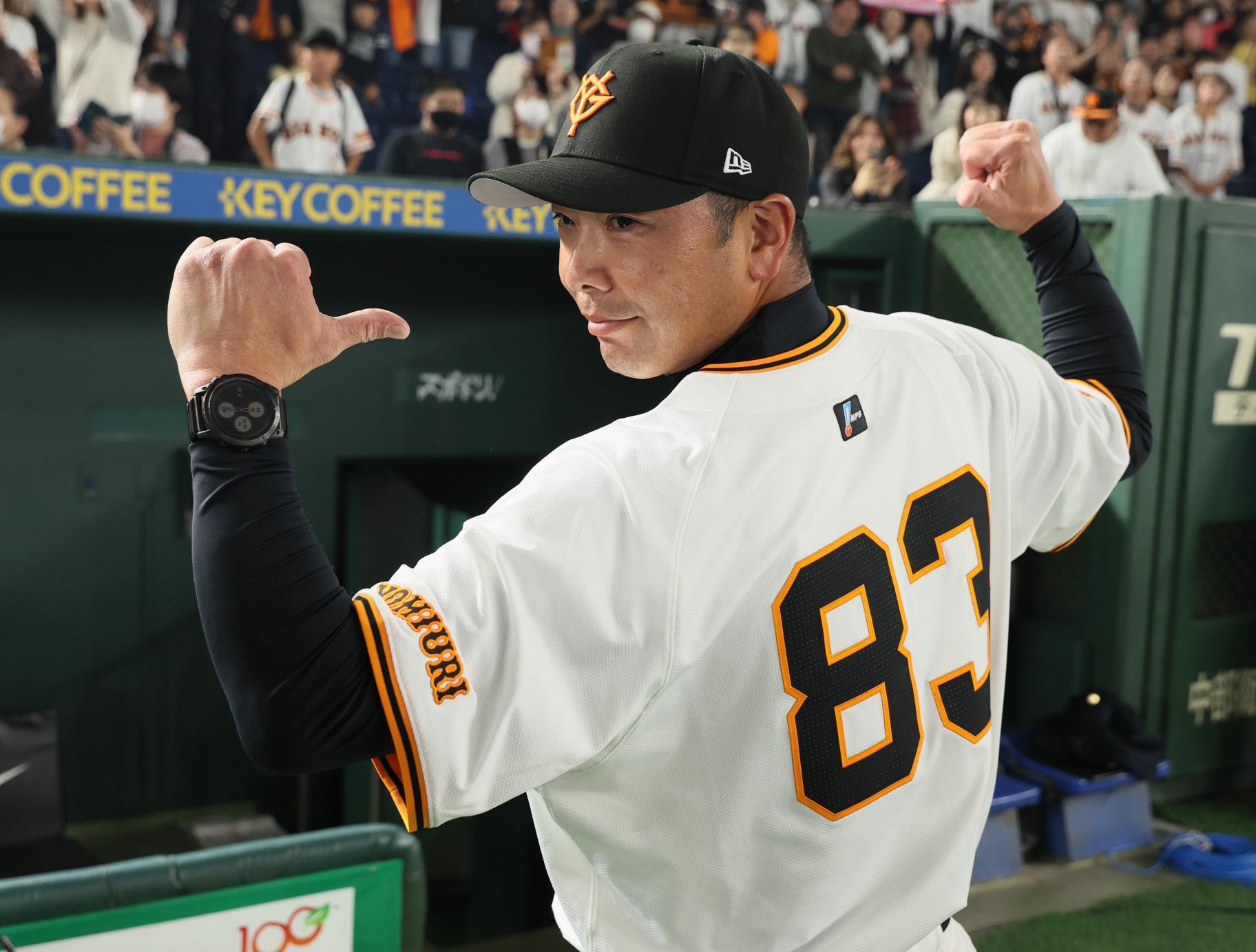 💥没名字的球衣？巨人的没落，谁来背锅？