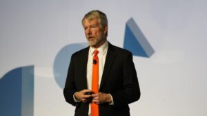 💥比特币新玩法：稳赚不赔？永久优先股冲破纪录！ 封面