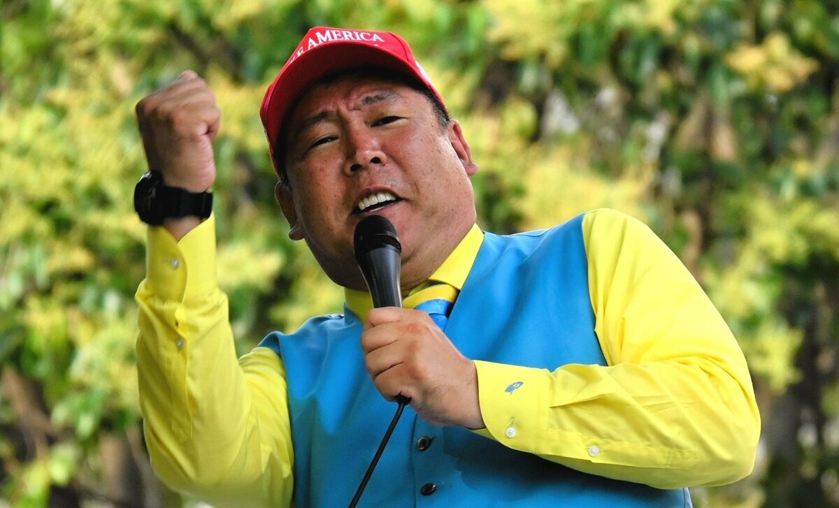 💥痛心！遗孀铁了心不原谅，NHK党首求和遭拒！