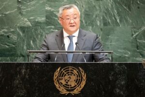 💥日本遭殃！中国对台湾表态，直接制裁！ 封面