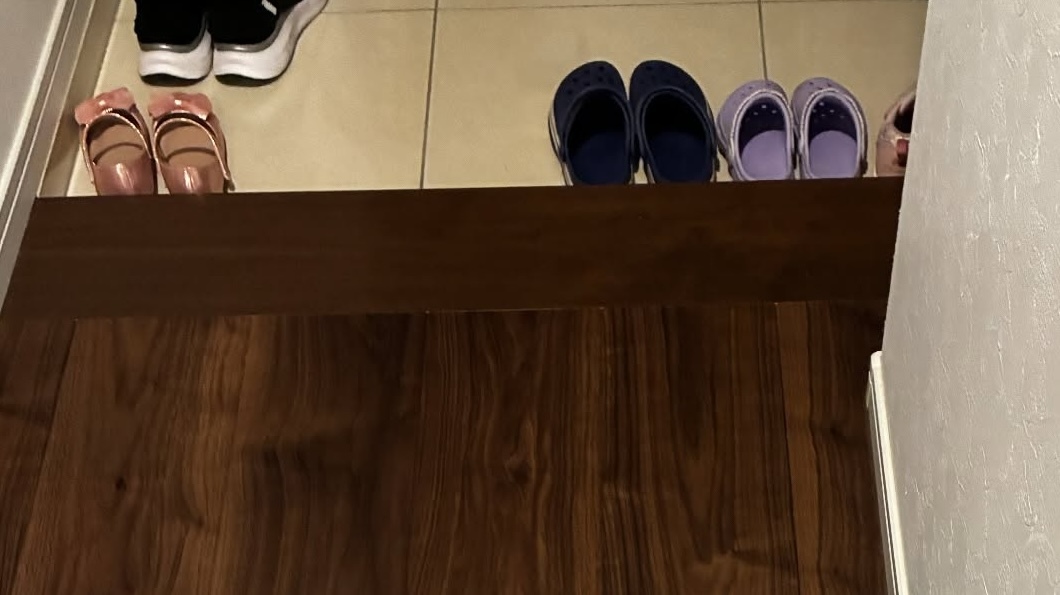 💧儿子让我装满水壶，结果上学后…家门前的一幕，我笑喷了！