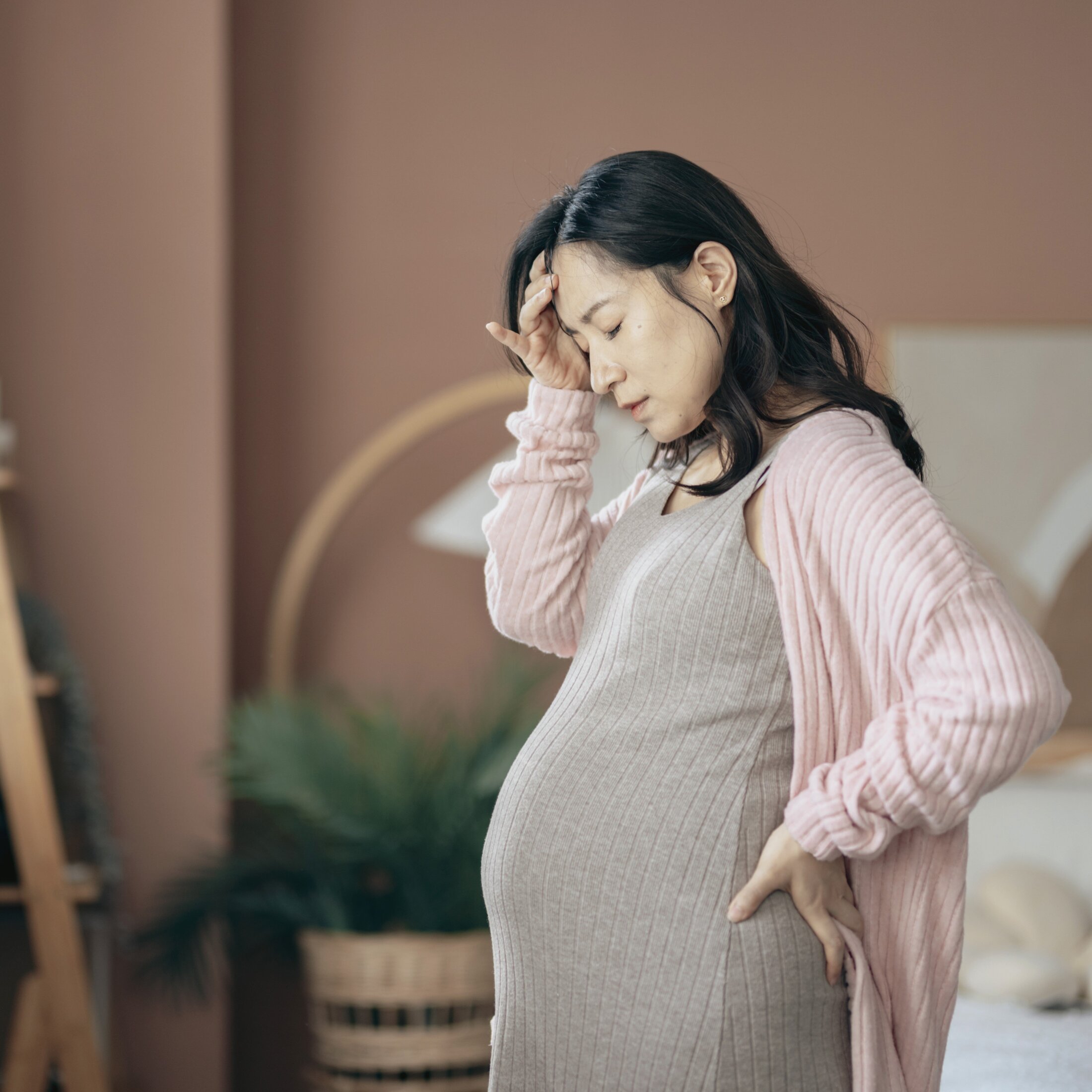 👶16岁当家主，25岁上高中？我的人生，开了个挂！