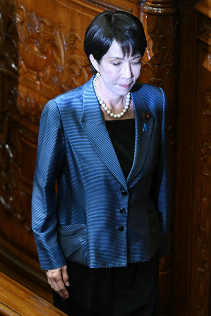 💥别慌！股市暴涨≠经济好，一场“假繁荣”要来！