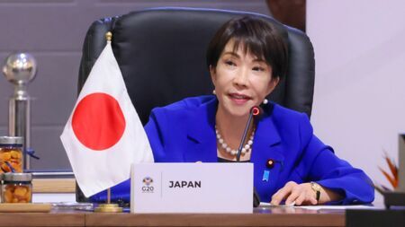 💥高市早苗：炫耀财富，引爆众怒！