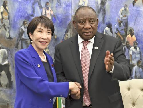 🔥首相上任1月：高市早苗“快人”作风，直言不讳却暗藏危机！