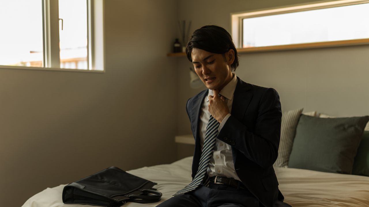 🏠7000万豪宅竟与公婆同住？42岁丈夫崩溃了！