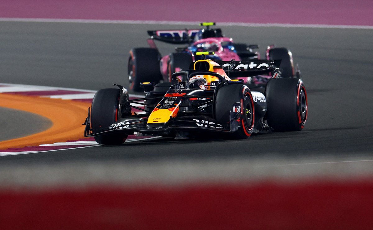 💥角田裕毅：赛道“罢工”？轮胎怪异，又出问题了！