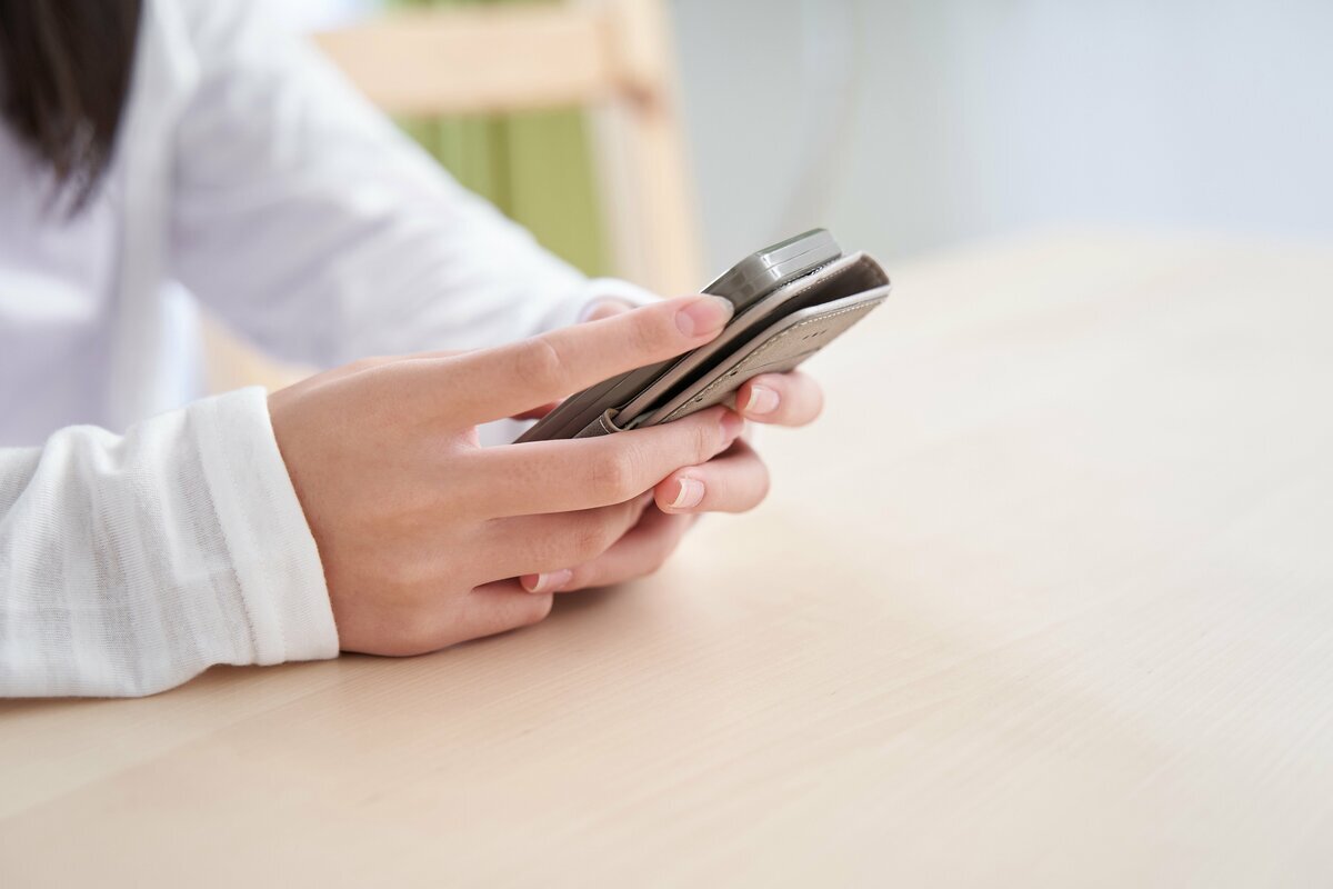 💥大学生吐槽：社交媒体的“话语”太吓人了！句号都让人瑟瑟发抖！