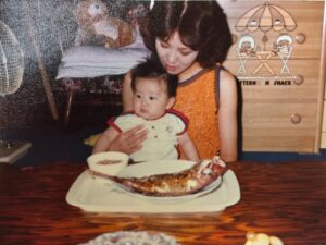 🌸妈年轻时美得惊人！这颜值，绝了！✨ 封面