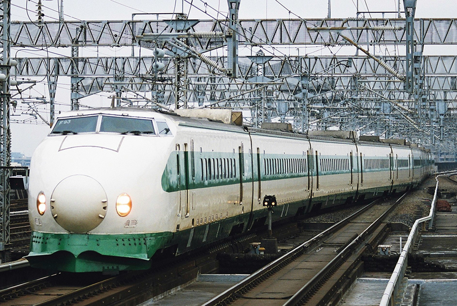 🚨末班车提前？临时列车来救场！🚄