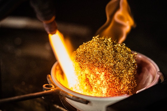 💰中国挖出巨量黄金！这下全球慌了？