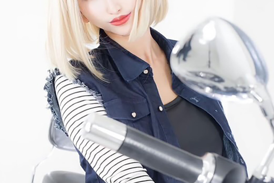 🔥美到窒息！龙珠18号绝美COS，谁能抵挡？