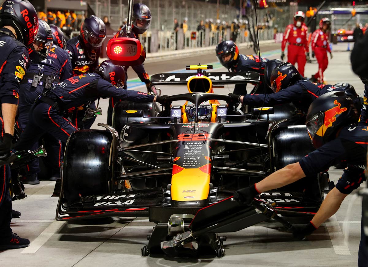 💥角田裕毅：策略毁了比赛！团队被喷惨了！