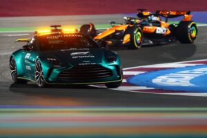 🏎️维斯塔潘登顶！麦克拉伦大胆一搏，角田冲击积分！ 封面